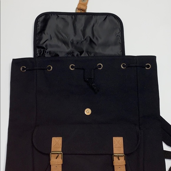 BRAND NEW DSW Backpack - Picture 5 of 6